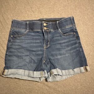 Denim shorts, Size 12, APT 9